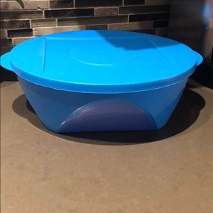 Tupperware - container